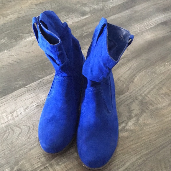 π Blue Suede Boots New 5.5 - Picture 3 of 5